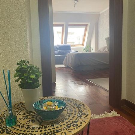 Estudio Plaza Eliptica B&B Vigo Exterior photo