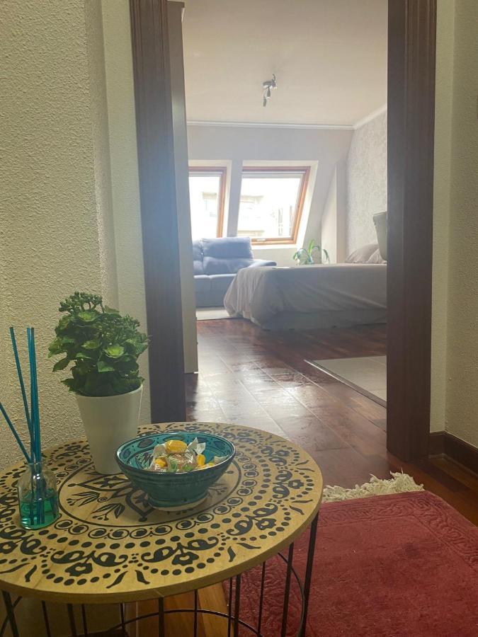 Estudio Plaza Eliptica B&B Vigo Exterior photo