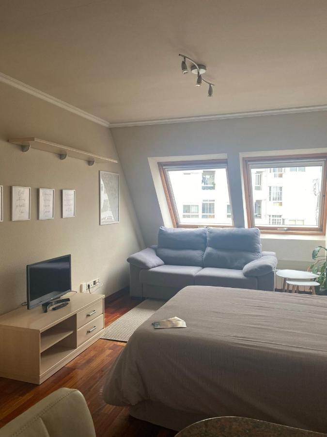 Estudio Plaza Eliptica B&B Vigo Exterior photo